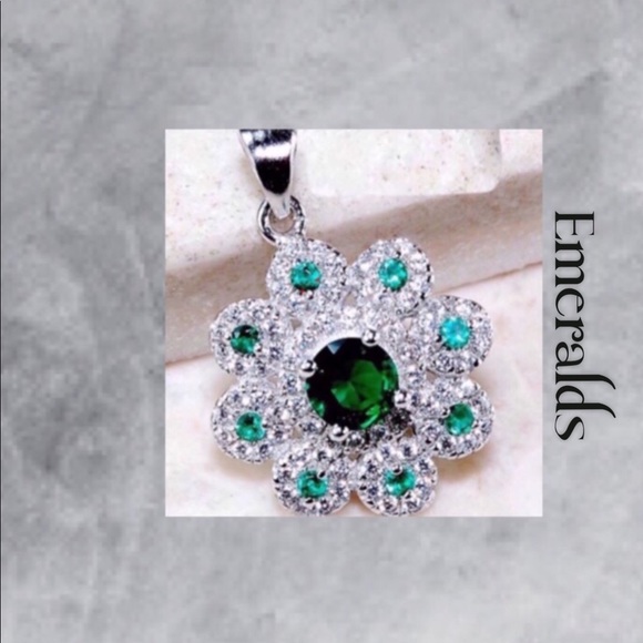 Pendant - Picture 5 of 6